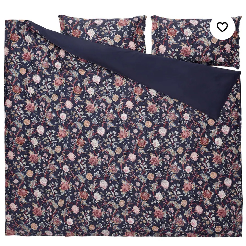 IKEA Queen Duvet Cover w/ Shams